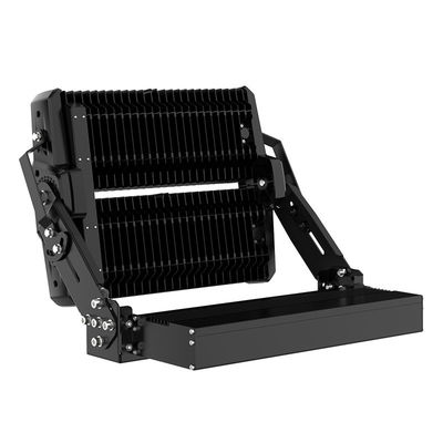 960W 135LM टेनिस कोर्ट लाइटिंग कठिन IP66 और IK09 निर्माण